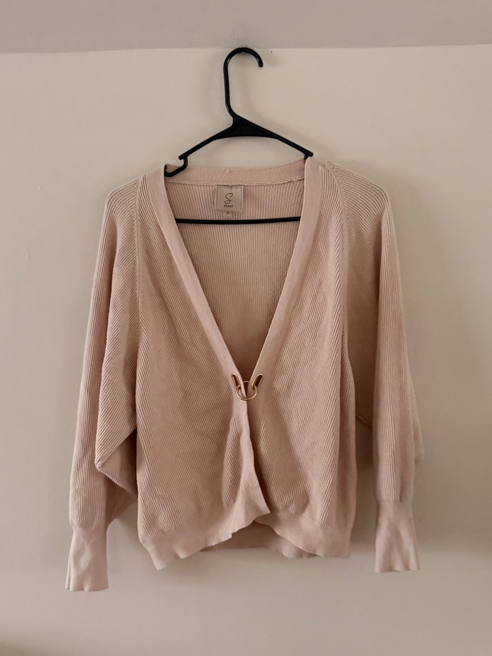 Cream Knit V-Neck Cardigan